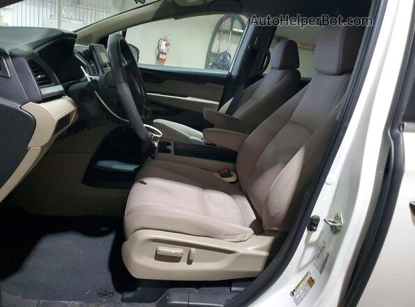 5FNRL6H25LB056089 2020 HONDA ODYSSEY Белый Вид салона спереди