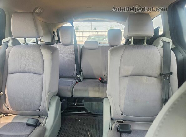 5FNRL6H27KB130160 2019 HONDA ODYSSEY Blue Widok tylnych siedzeń