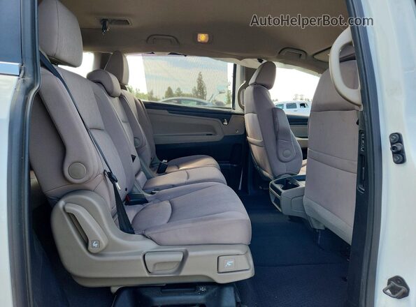5FNRL6H50LB001320 2020 HONDA ODYSSEY White Вид задньої частини салону