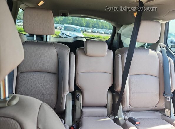 5FNRL6H57MB040293 2021 HONDA ODYSSEY White Widok tylnych siedzeń