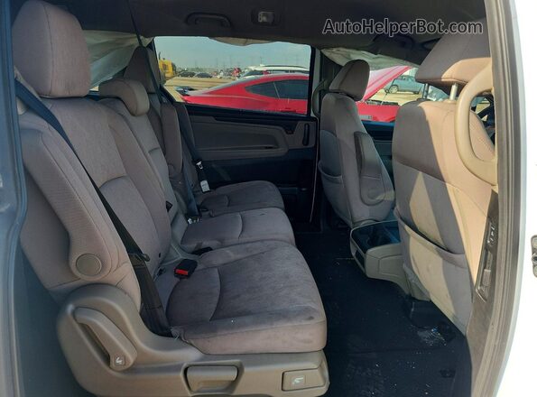 5FNRL6H59LB071673 2020 HONDA ODYSSEY White Вид задньої частини салону