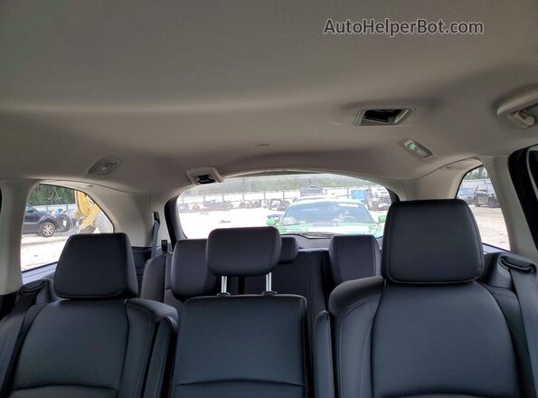 5FNRL6H60TB041437 2026 HONDA ODYSSEY White Rear seats view