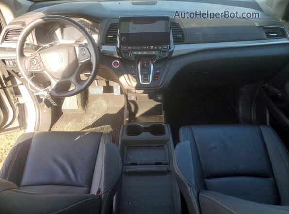 5FNRL6H61RB002820 2024 HONDA ODYSSEY White Vista del salpicadero