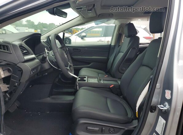 5FNRL6H61TB036683 2026 HONDA ODYSSEY Серебряный Вид салона спереди
