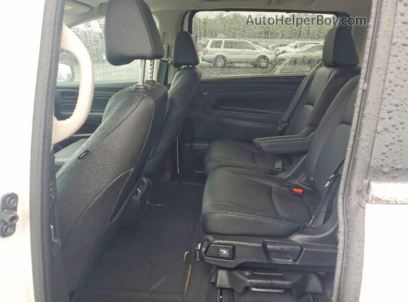 5FNRL6H61TB061289 2026 HONDA ODYSSEY White Rear interior view