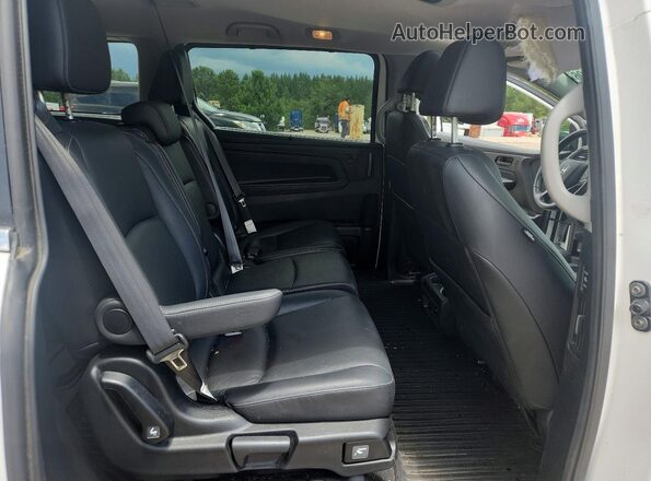 5FNRL6H62RB010893 2024 HONDA ODYSSEY White Vista interior trasera