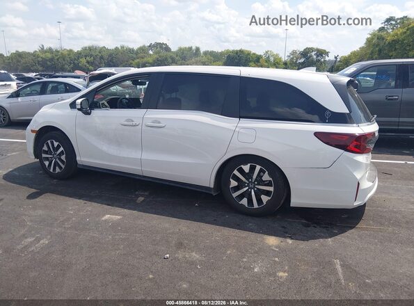 5FNRL6H63SB087598 2025 HONDA ODYSSEY White 360 interior view