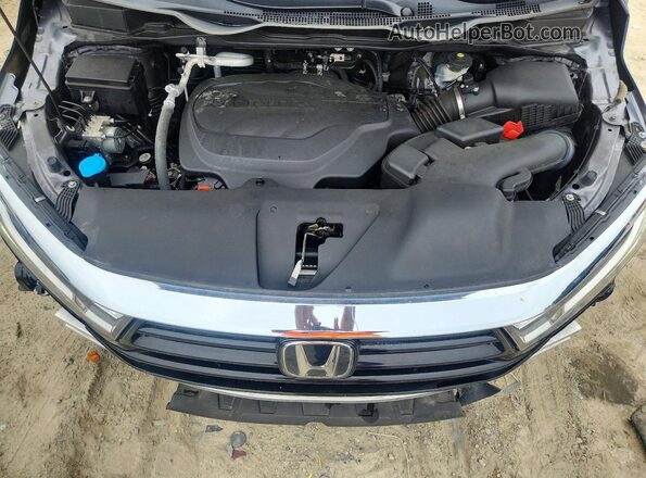 5FNRL6H67PB039240 2023 HONDA ODYSSEY Gray Rear interior view