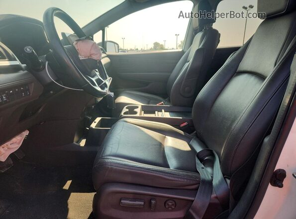 5FNRL6H69KB504917 2019 HONDA ODYSSEY Белый Вид салона спереди