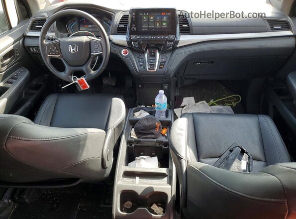 5FNRL6H69RB048850 2024 HONDA ODYSSEY White Вид панелі приладів