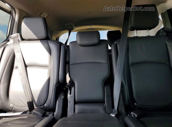 5FNRL6H69RB048850 2024 HONDA ODYSSEY White Вид задніх сидінь