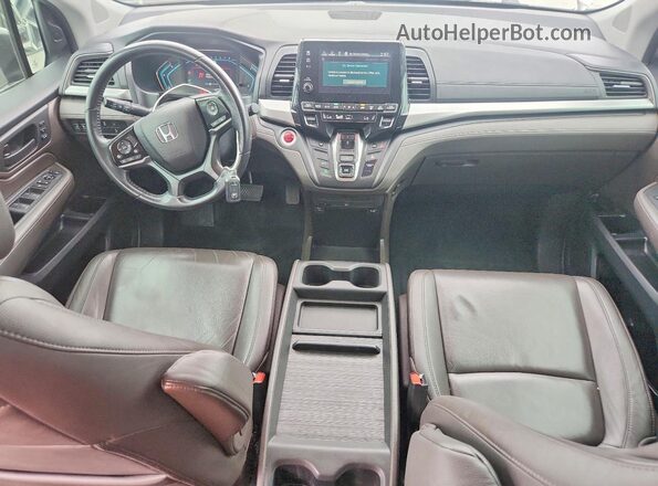 5FNRL6H70JB060186 2018 HONDA ODYSSEY Белый Вид панели приборов