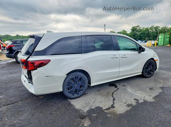 5FNRL6H70SB056172 2025 HONDA ODYSSEY White Trasero derecho