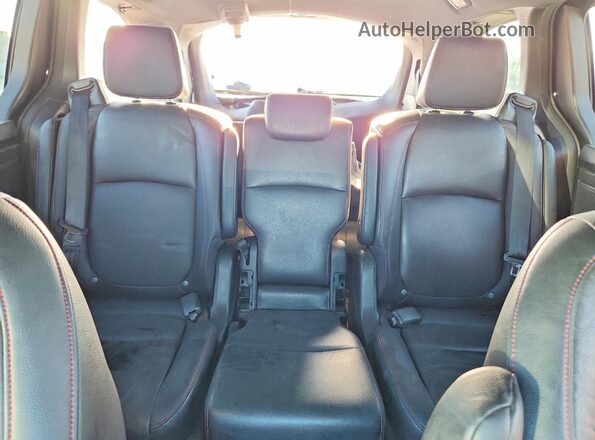 5FNRL6H71PB027738 2023 HONDA ODYSSEY Black Հետևի նստատեղերի տեսք