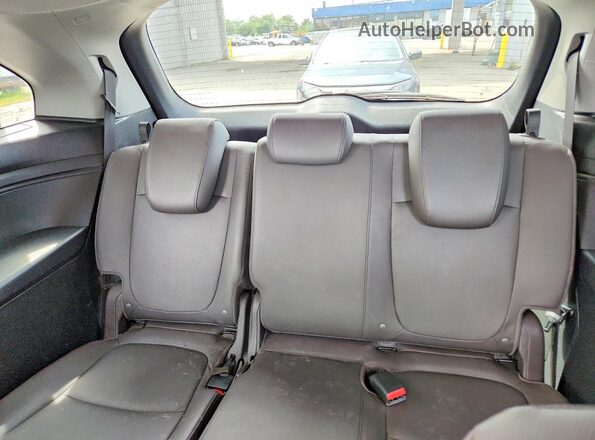 5FNRL6H72JB033491 2018 HONDA ODYSSEY Silver Հետևի նստատեղերի տեսք