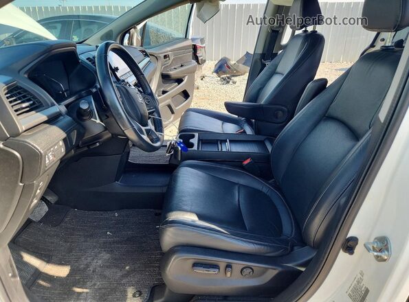 5FNRL6H72MB044768 2021 HONDA ODYSSEY Белый Вид салона спереди