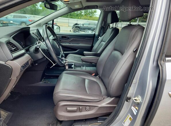 5FNRL6H74JB046498 2018 HONDA ODYSSEY Silver წინა სალონის ხედი