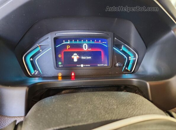 5FNRL6H75JB058420 2018 HONDA ODYSSEY Black Widok zestawu wskaźników