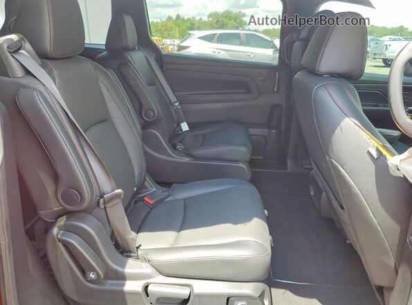 5FNRL6H76RB043825 2024 HONDA ODYSSEY Red Rear interior view