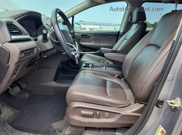 5FNRL6H77JB023653 2018 HONDA ODYSSEY Silver Vista interior delantera