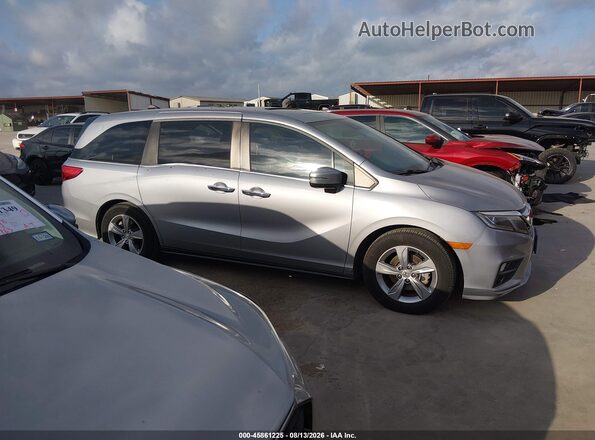 5FNRL6H77JB043787 2018 HONDA ODYSSEY Серый Вид задней части салона