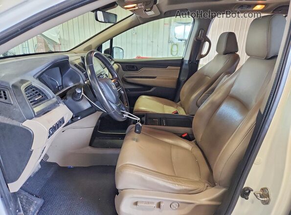5FNRL6H77JB085506 2018 HONDA ODYSSEY Белый Вид салона спереди
