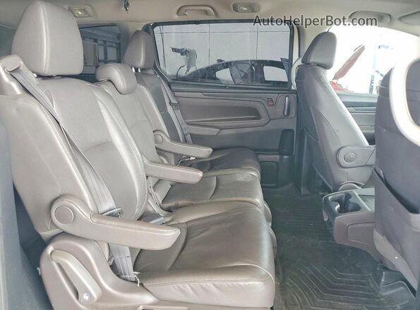 5FNRL6H77JB094626 2018 HONDA ODYSSEY Белый Вид задней части салона