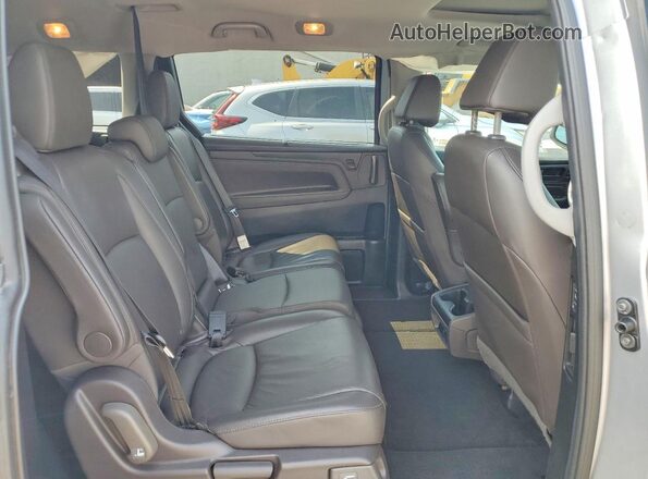 5FNRL6H77KB071736 2019 HONDA ODYSSEY Silver Widok wnętrza z tyłu