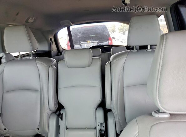 5FNRL6H78KB049597 2019 HONDA ODYSSEY Blue Rear seats view