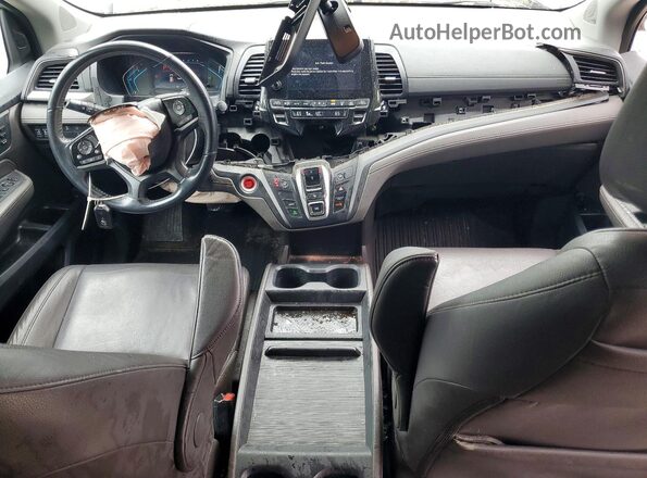 5FNRL6H79JB062969 2018 HONDA ODYSSEY Silver Vista del salpicadero
