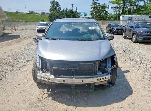 5FNRL6H79JB090030 2018 HONDA ODYSSEY Silver Front view