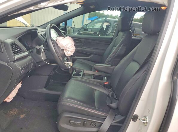 5FNRL6H79RB012827 2024 HONDA ODYSSEY White წინა სალონის ხედი