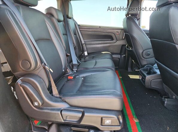 5FNRL6H79SB014969 2025 HONDA ODYSSEY Gray Widok wnętrza z tyłu
