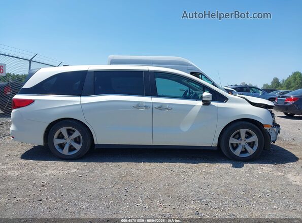 5FNRL6H7XJB044111 2018 HONDA ODYSSEY White Widok wnętrza 360 stopni