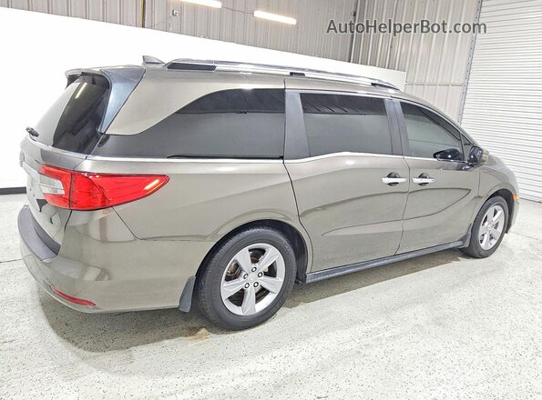 5FNRL6H7XJB069901 2018 HONDA ODYSSEY Gray Задня права чверть
