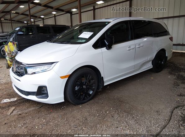 5FNRL6H7XTB015808 2026 HONDA ODYSSEY White წინა მარცხენა ხედი სამი მეოთხედიდან