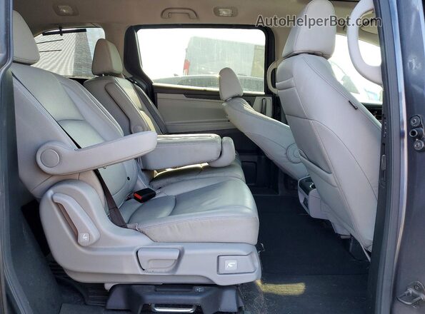 5FNRL6H80RB026527 2024 HONDA ODYSSEY Gray Rear interior view