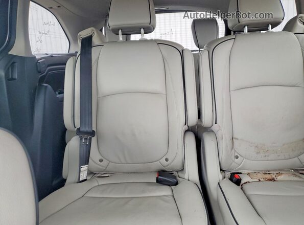 5FNRL6H80SB013489 2025 HONDA ODYSSEY Silver Հետևի նստատեղերի տեսք
