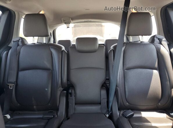 5FNRL6H83JB021682 2018 HONDA ODYSSEY Black Vista de los asientos traseros