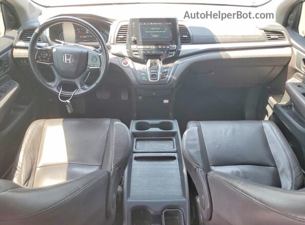 5FNRL6H83JB021682 2018 HONDA ODYSSEY Black Vista del salpicadero