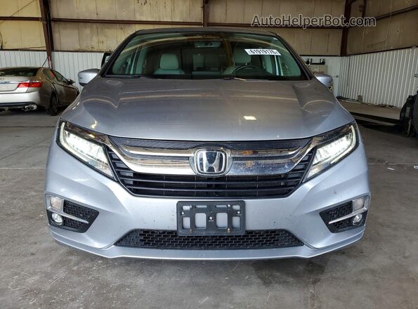 5FNRL6H83JB049658 2018 HONDA ODYSSEY Silver წინა ხედი