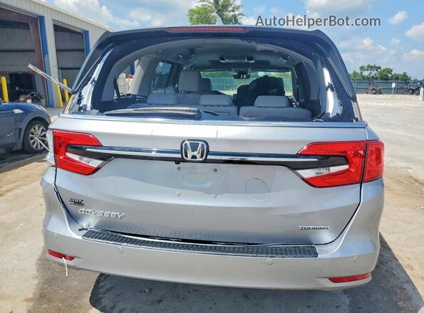 5FNRL6H83PB033503 2023 HONDA ODYSSEY Silver Вид ззаду