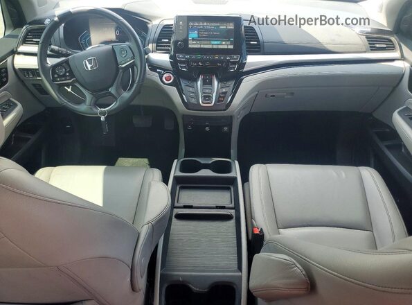 5FNRL6H83PB033503 2023 HONDA ODYSSEY Silver Вид панелі приладів