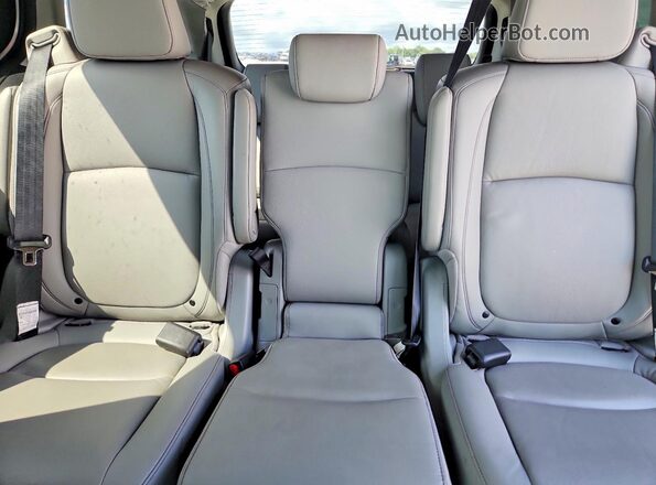 5FNRL6H83PB043495 2023 HONDA ODYSSEY Silver Вид задніх сидінь