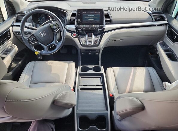 5FNRL6H83PB043495 2023 HONDA ODYSSEY Silver Вид панелі приладів