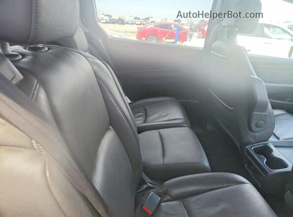 5FNRL6H86KB098449 2019 HONDA ODYSSEY Серебряный Вид задней части салона