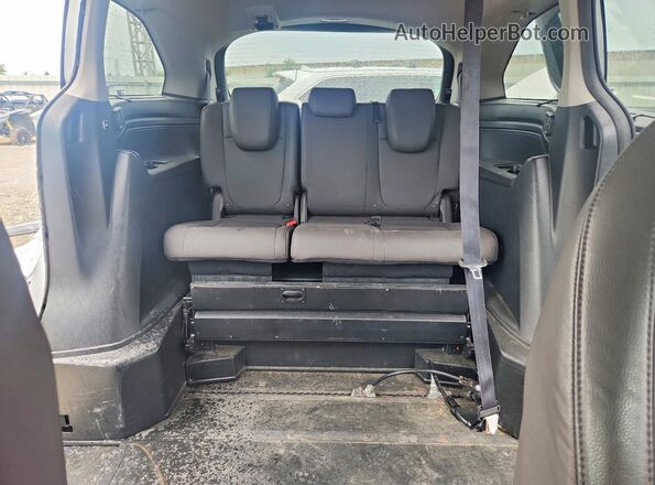 5FNRL6H87KB093924 2019 HONDA ODYSSEY Silver უკანა სავარძლების ხედი