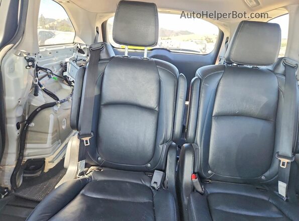 5FNRL6H87RB043535 2024 HONDA ODYSSEY White უკანა სავარძლების ხედი