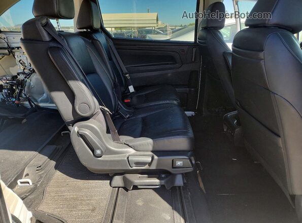 5FNRL6H87RB043535 2024 HONDA ODYSSEY White უკანა სალონის ხედი