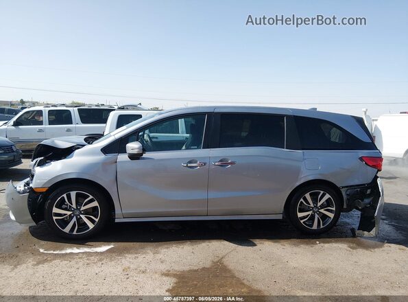 5FNRL6H88RB052857 2024 HONDA ODYSSEY Gray 360 interior view